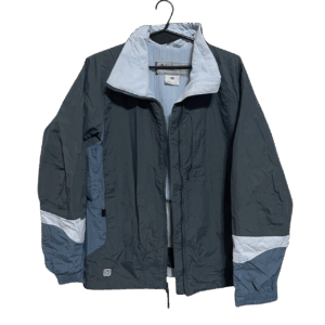 campera nieve celeste talle M